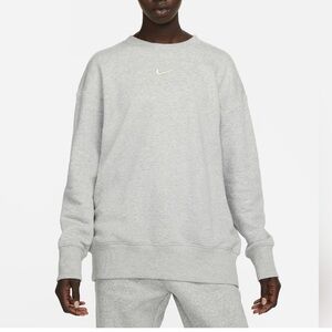 nike oversized crewneck sweatshirt
